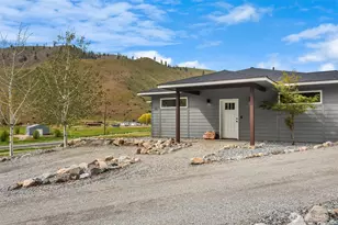 24 Mackenzie Wy, Chelan, WA 98816 - Photo 4