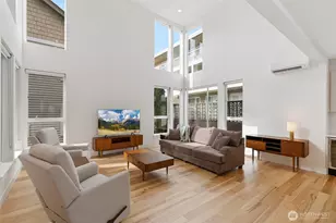 408 Aloha St, Seattle, WA 98109 - Photo 6