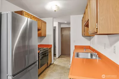 15914 3rd Place SW #C, Burien, WA 98166 - Photo 12