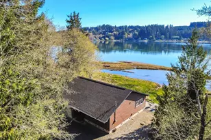 730 E North Bay Rd, Allyn, WA 98524 - Photo 4