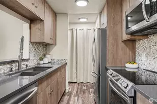 830 Kirkland Way, Kirkland, WA 98033 - Photo 12