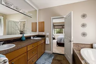 4720 Parkview Ln, Mount Vernon, WA 98274 - Photo 16