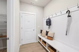 11543 SE 84th St, Newcastle, WA 98056 - Photo 10