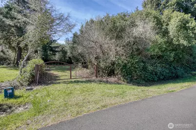 265 Wishkah Street SW, Ocean Shores, WA 98569 - Photo 2