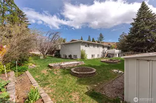 910 N Jennifer Ln, East Wenatchee, WA 98802 - Photo 32