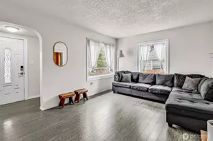 411 7th St SE, Auburn, WA 98002 - Photo 6