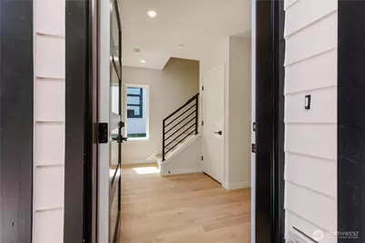 12642 NE 80th Street, Kirkland, WA 98033 - Photo 16