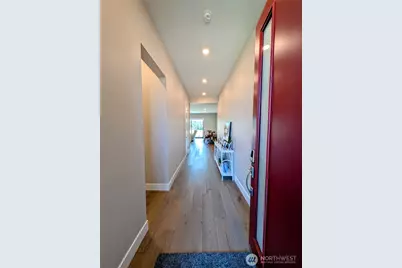 15528 174th Avenue Ct E, Bonney Lake, WA 98391 - Photo 4
