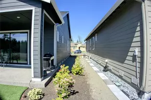 15528 174th Ave Ct E, Bonney Lake, WA 98391 - Photo 38