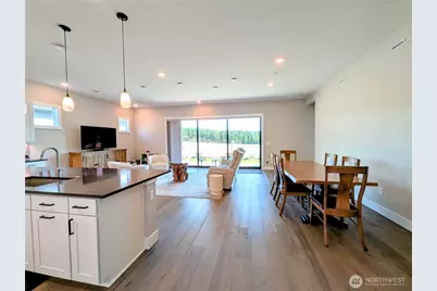 15528 174th Avenue Ct E, Bonney Lake, WA 98391 - Photo 6