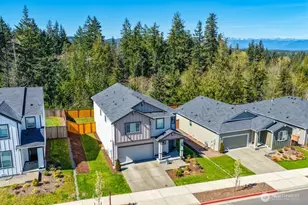 937 Panoramic Loop, Bremerton, WA 98312 - Photo 2