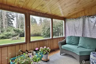 2712 N Bluff Rd, Greenbank, WA 98253 - Photo 6