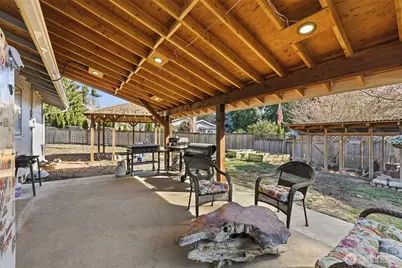 7218 194th Avenue E, Bonney Lake, WA 98391 - Photo 16