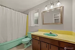 8021 181st Pl SW, Edmonds, WA 98026 - Photo 26