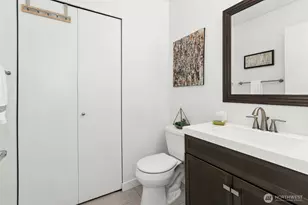 447 7th Ave, Kirkland, WA 98033 - Photo 16