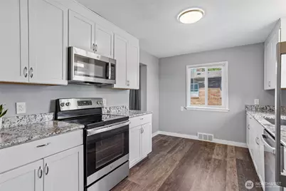 2319 S J Street, Tacoma, WA 98405 - Photo 8