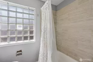 2319 S J St, Tacoma, WA 98405 - Photo 12