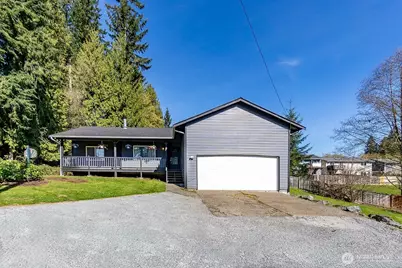 8635 215th Street NE, Arlington, WA 98223 - Photo 2