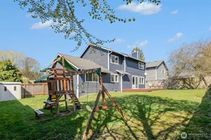 18131 26th Dr SE, Bothell, WA 98012 - Photo 4