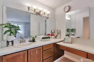 1035 156th Ave NE, Bellevue, WA 98007 - Photo 18