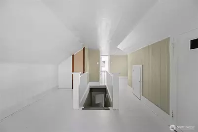 1502 E Maplewood Avenue, Bellingham, WA 98225 - Photo 16