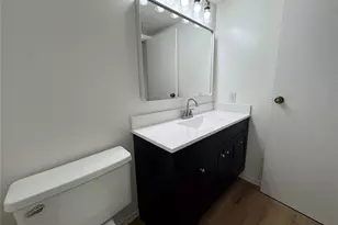 8823 Holly Dr, Everett, WA 98208 - Photo 8