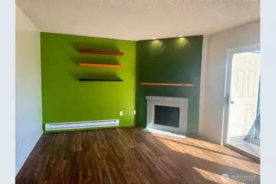 8823 Holly Drive #H204, Everett, WA 98208 - Photo 2