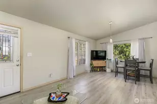 11122 59th Ave S, Seattle, WA 98178 - Photo 8