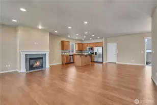 18428 97th Ave Ct E, Puyallup, WA 98375 - Photo 4