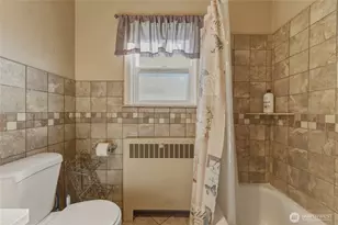 310 W 5th St, Waitsburg, WA 99361 - Photo 18