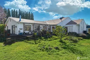 310 W 5th St, Waitsburg, WA 99361 - Photo 34