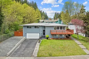 3030 Panaview Blvd, Everett, WA 98203 - Photo 2