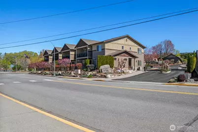 1051 N Baker Avenue #B203, East Wenatchee, WA 98802 - Photo 34