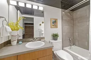 905 Cherry St, Seattle, WA 98104 - Photo 14