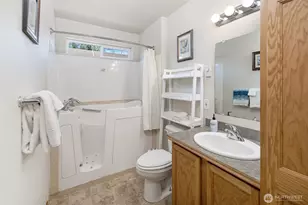 21 Blair Ave, Friday Harbor, WA 98250 - Photo 14