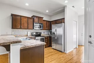 1610 179th St Ct E, Spanaway, WA 98387 - Photo 8