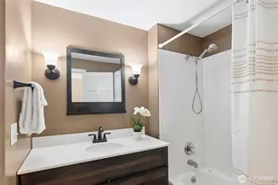 17154 NE 5th St, Bellevue, WA 98008 - Photo 28