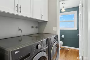 17154 NE 5th St, Bellevue, WA 98008 - Photo 14
