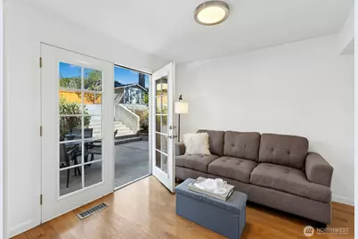 17154 NE 5th Street, Bellevue, WA 98008 - Photo 6