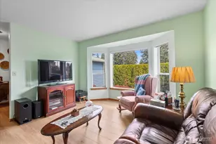 7118 Highland Dr, Everett, WA 98203 - Photo 4