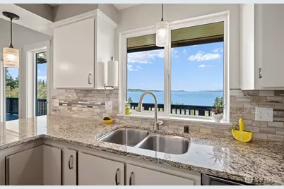 21 Conley Drive, Camano Island, WA 98282 - Photo 8