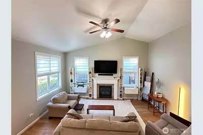 3710 W 7th Street, Anacortes, WA 98221 - Photo 4
