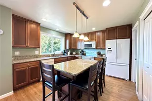 3710 W 7th St, Anacortes, WA 98221 - Photo 12