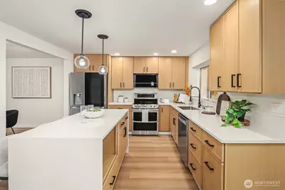 3328 168th Place SE, Bellevue, WA 98008 - Photo 8