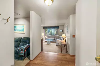 1031 SW 350th Place, Federal Way, WA 98023 - Photo 4