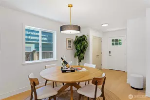 1710 NE 104th St, Seattle, WA 98125 - Photo 12