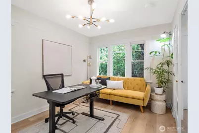 9701 Roosevelt Way NE, Seattle, WA 98115 - Photo 12