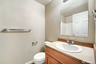 1701 S 87th St, Tacoma, WA 98444 - Photo 18