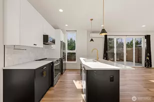 20124 61st Pl W, Lynnwood, WA 98036 - Photo 12