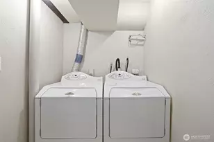 2030 S Kent Des Moines Rd, Des Moines, WA 98198 - Photo 20